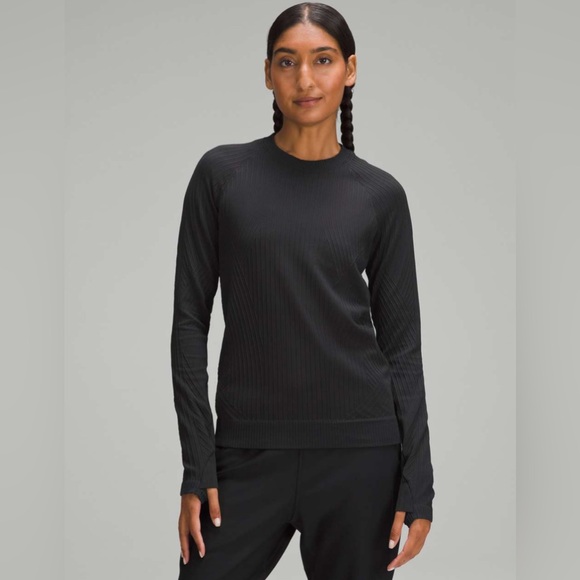 *NWT* Lululemon Rest Less Pullover - Picture 1 of 7